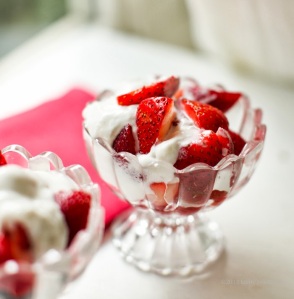 strawberries-cream_6144strawberry-coconut-cream-july_edited-1strawberries-cream-vegan-coconut